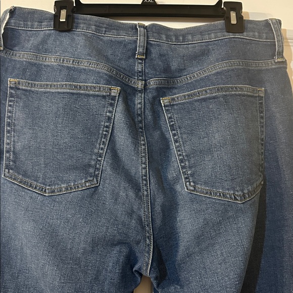 J. Crew Women's Cropped Jeans in Deep Blue, 10” toothpick - Picture 4 of 9